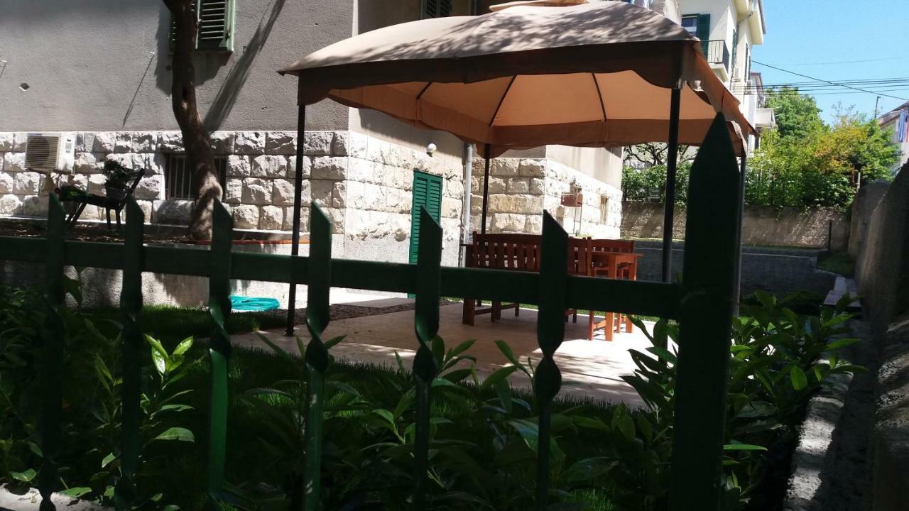 Garden Apartment Vanya Split Exterior photo